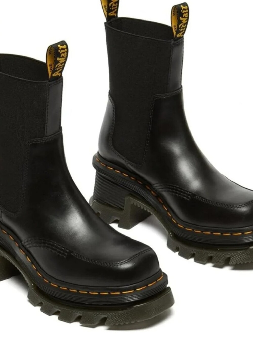 Dr. Martens Corran Chelsea Boot- Black Atlas